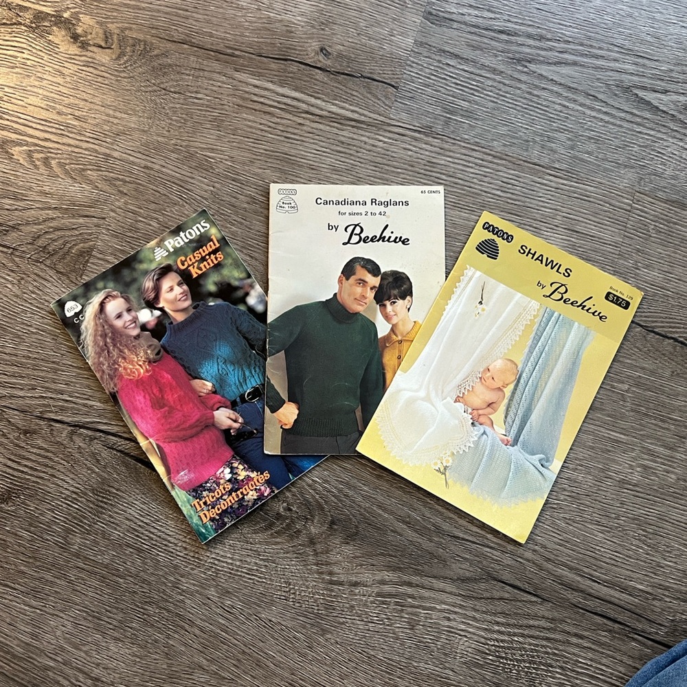 VINTAGE lot of 3 Beehive knitting patterns - Picture 3 of 17